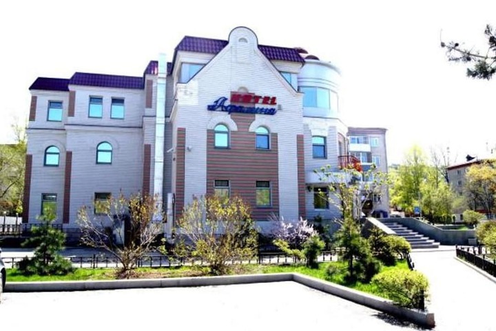Hotel 2 of 71