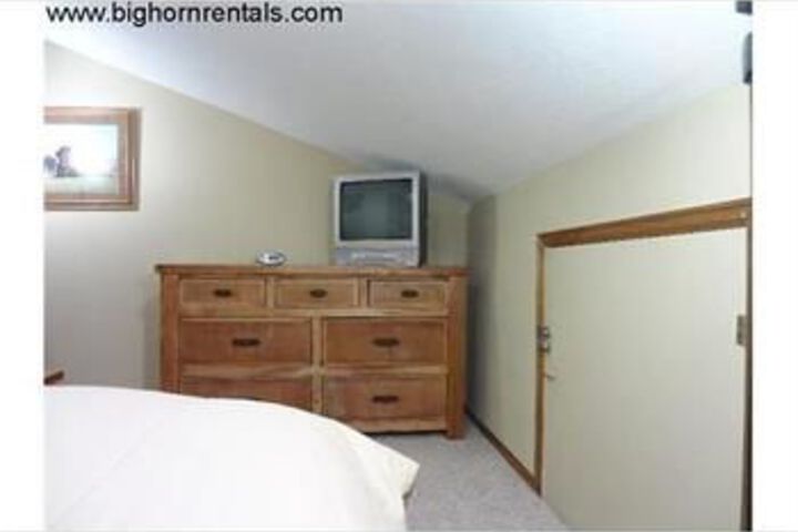 Room 21 of 105