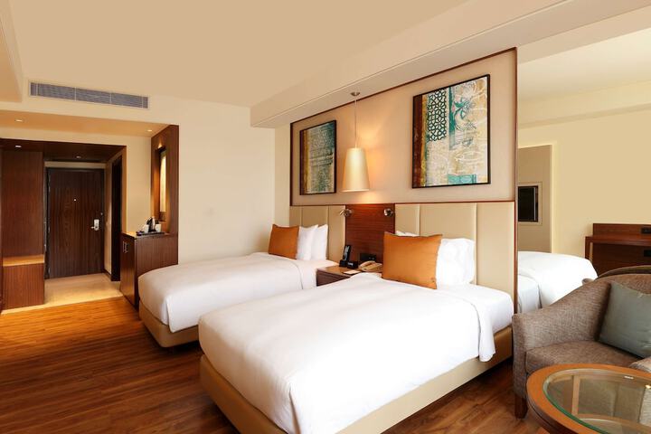 Room 20 of 84