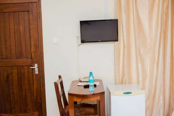 Room 8 of 54