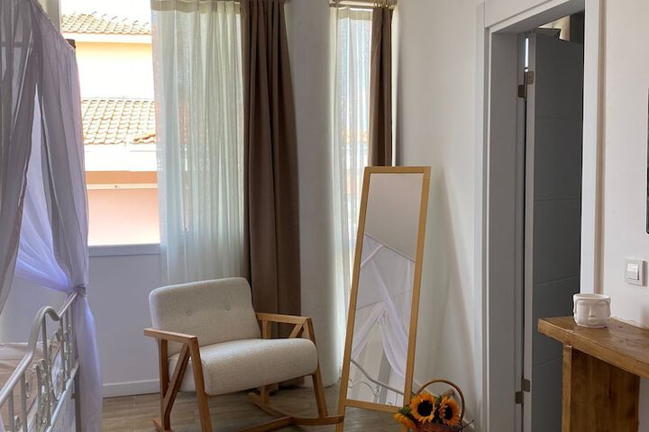 Room 65 of 184
