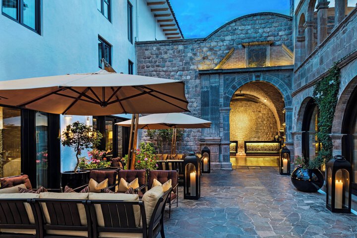 Lobby Entry