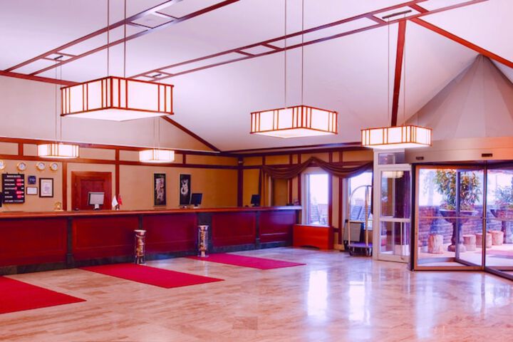 Hotel Interior 4 of 60