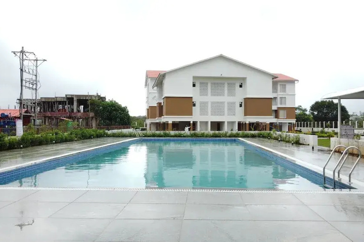 Pool 15 of 22