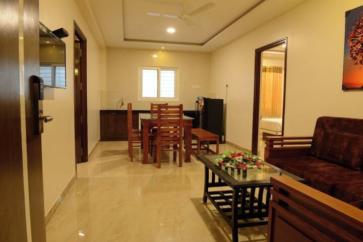 Room 3 of 7