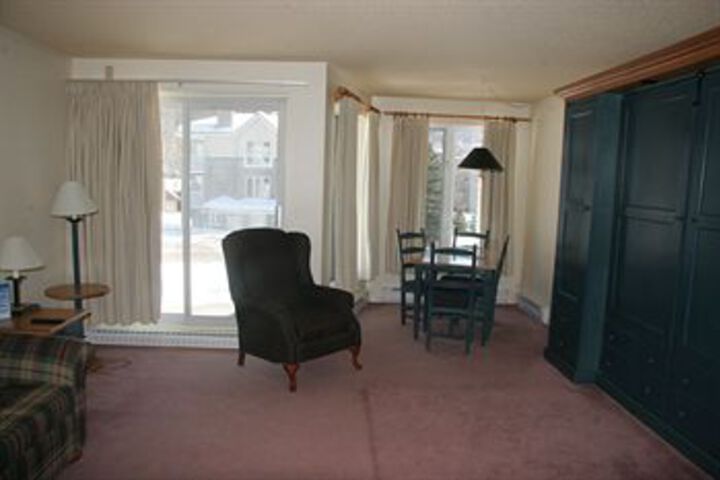Room 16 of 42