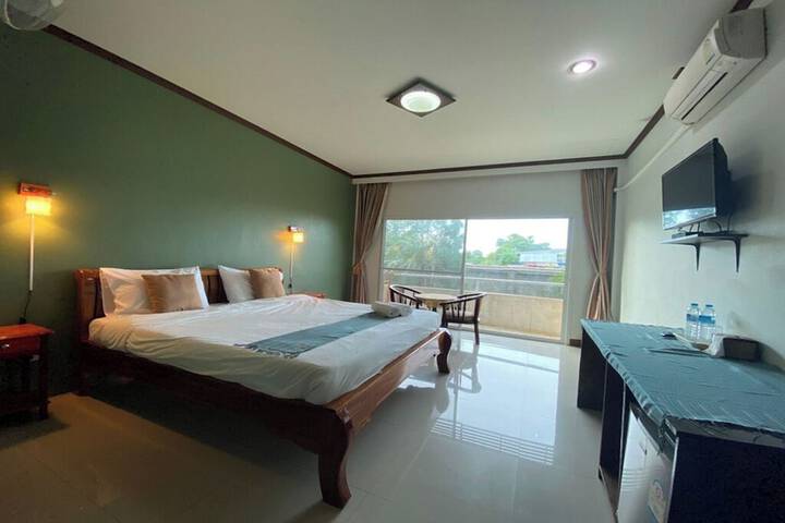 Room 10 of 75