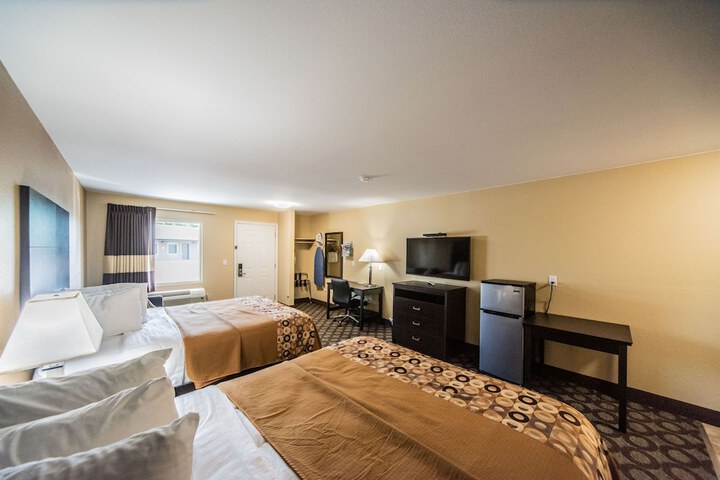 Room 34 of 79