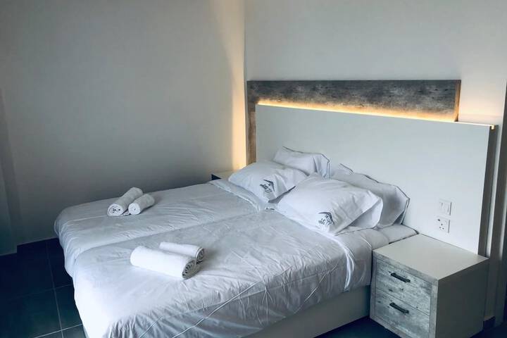 Room 45 of 99