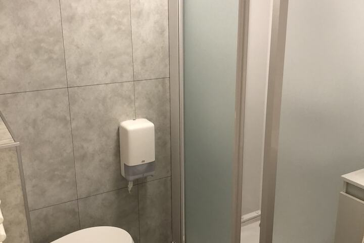 Room 69 of 112