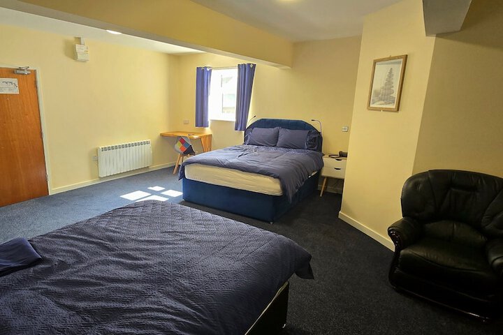 Room 12 of 69