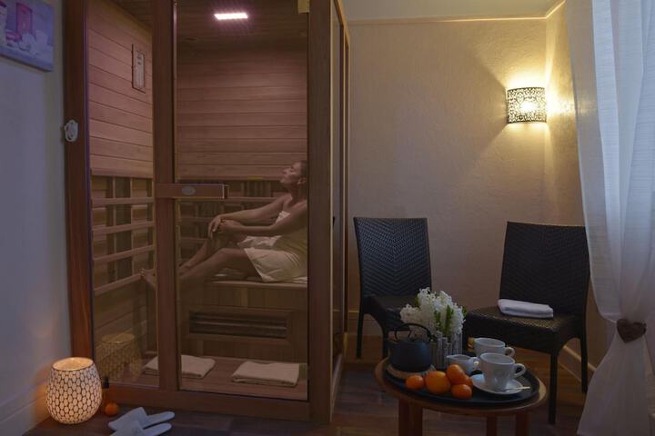 Spa 14 of 29