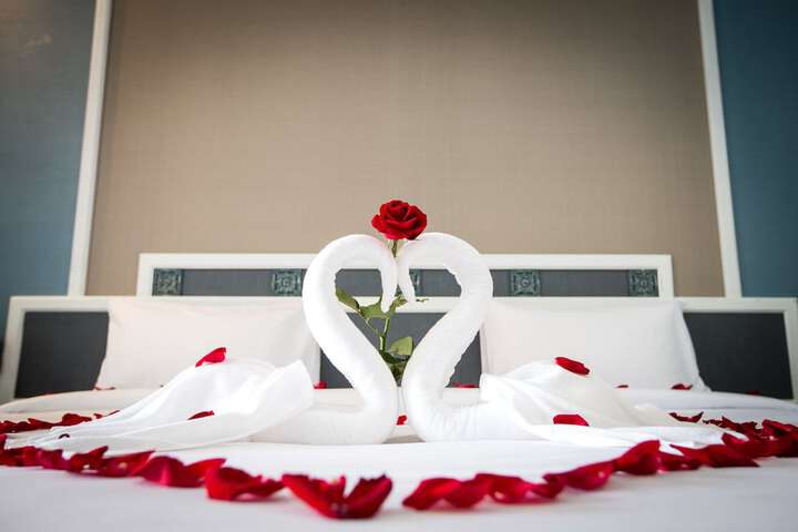 Room 23 of 104