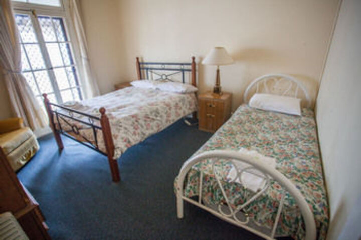 Room 14 of 32