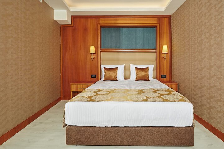Room 20 of 66