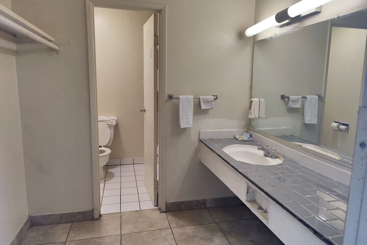 Room 13 of 13
