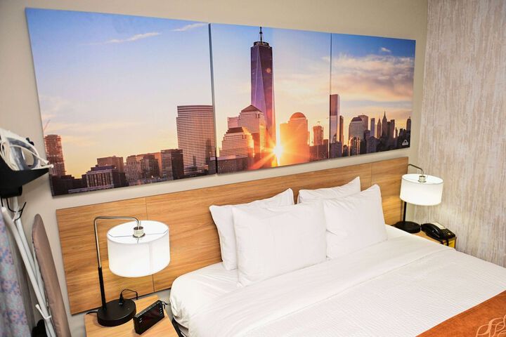 Room 8 of 56