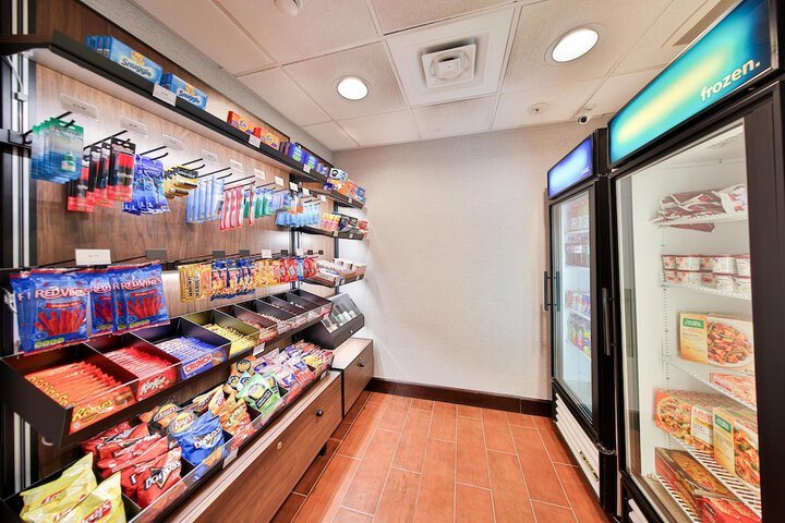 Snack bar