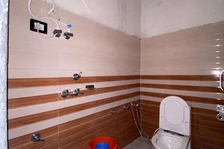 Room 15 of 15