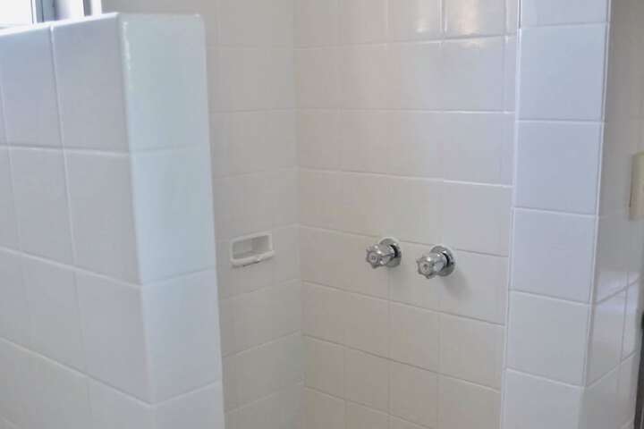 Room 42 of 62
