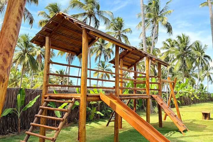 Hotel Exterior 46 of 47