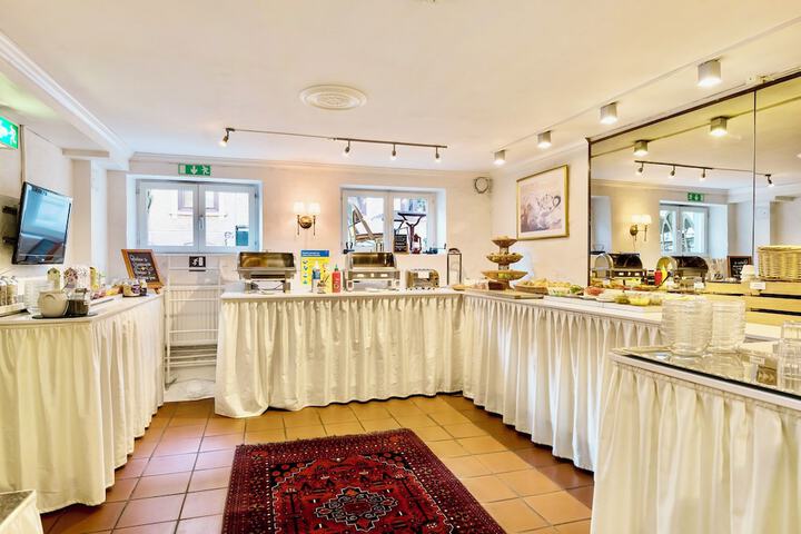Dining 191 of 212