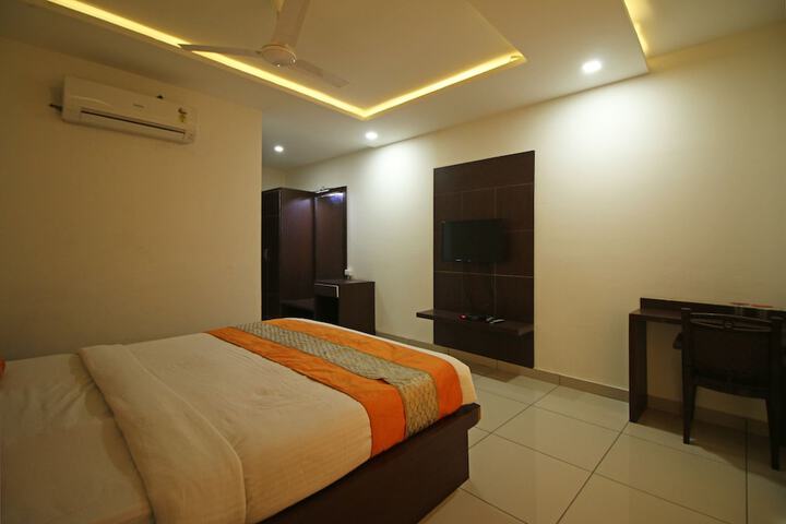 Room 5 of 21