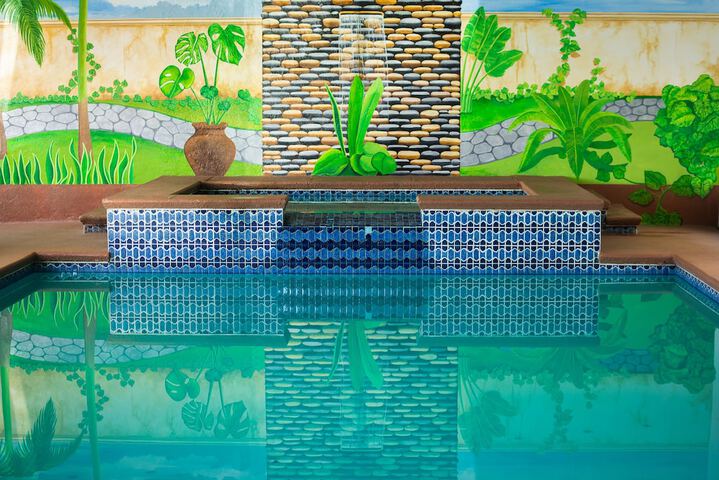 Hotel Pool