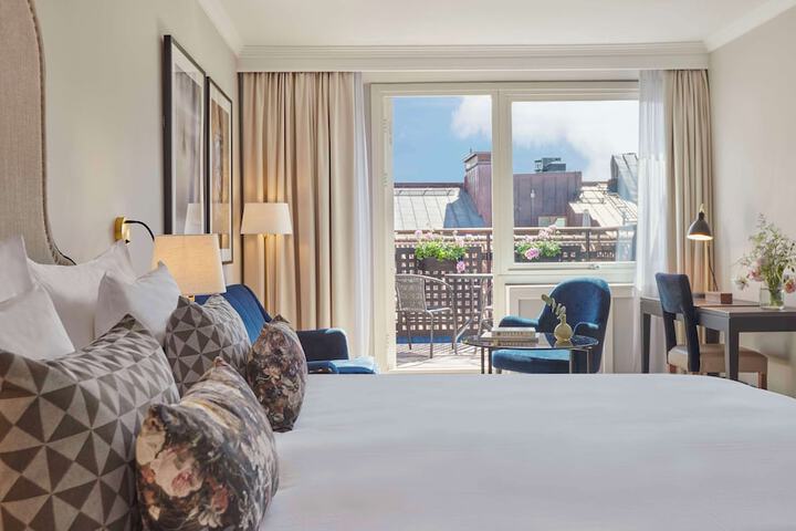 Room 21 of 116