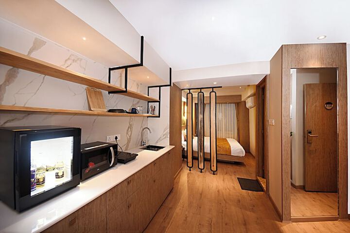 Room 45 of 69