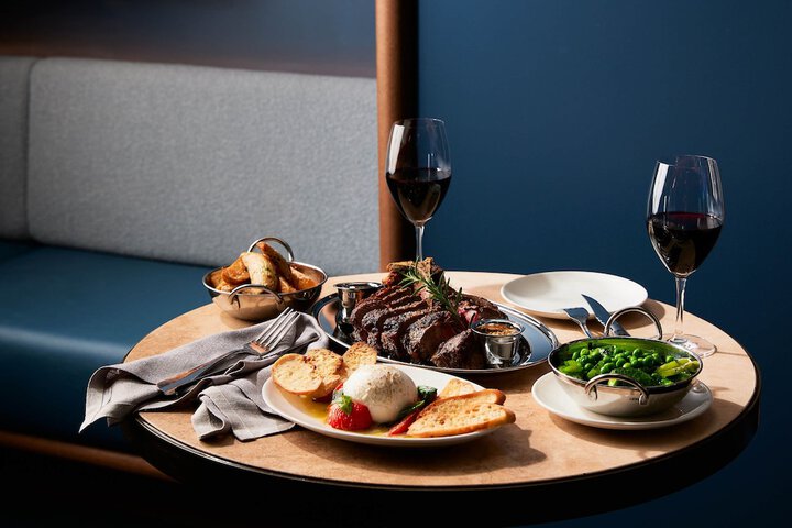Dining 53 of 120