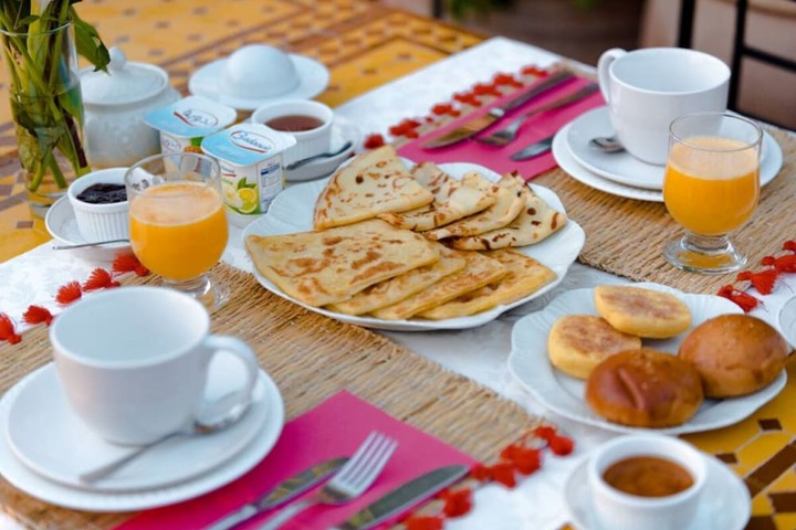 Breakfast/Coffee Service 115 of 130