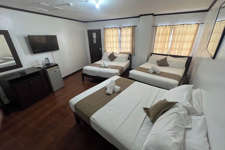 Room 42 of 68