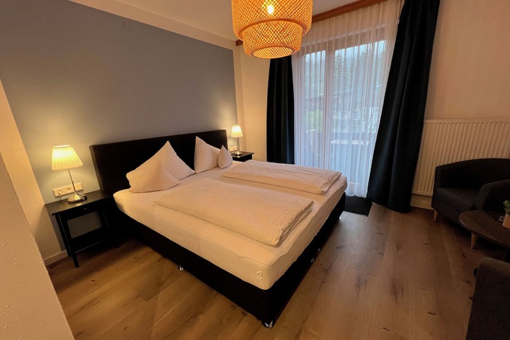 Room 12 of 69