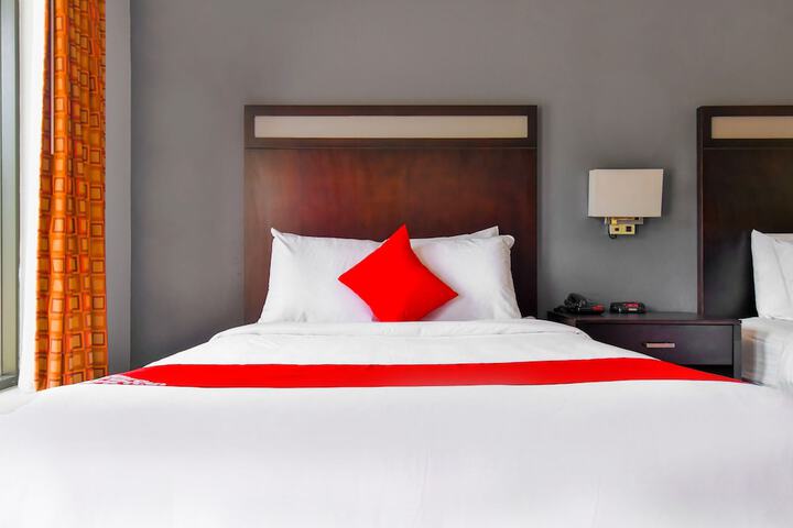 2 Queen Bed Walkin (5 of 11)