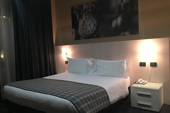 Room 9 of 59