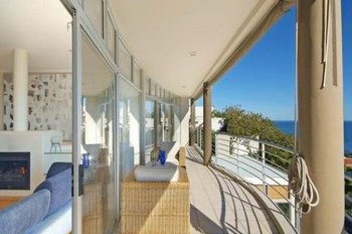Terrace/Patio 2 of 11