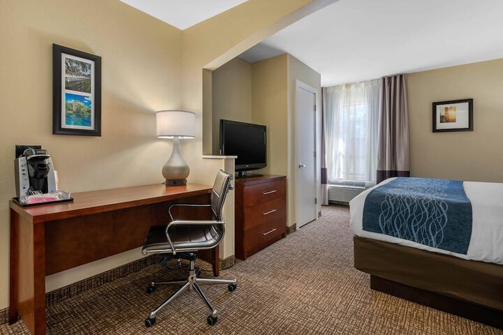 Room 25 of 44