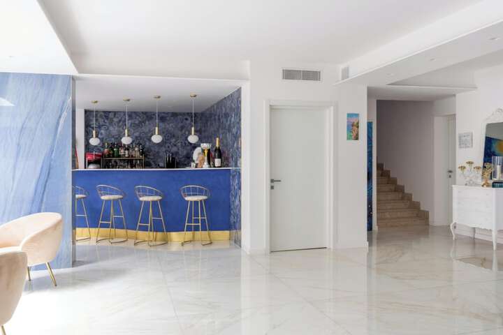 Hotel Interior 5 of 49