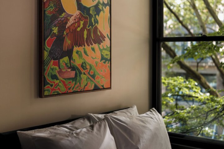 Room 6 of 70
