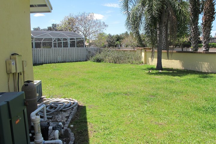 Property Grounds 21 of 27