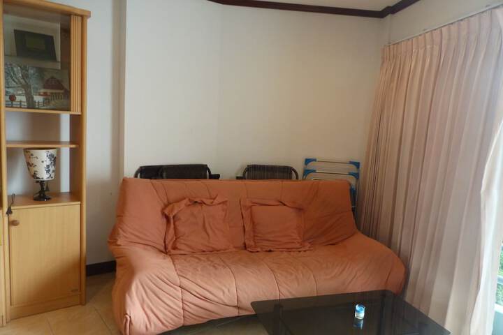 Room 5 of 30