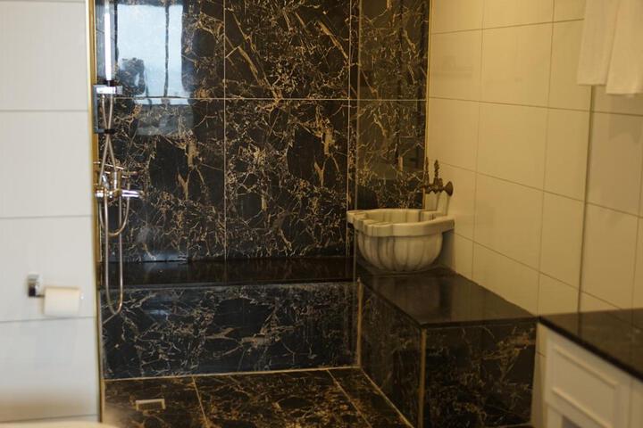 Bathroom Vanities