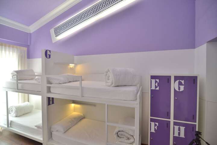 Room 18 of 53