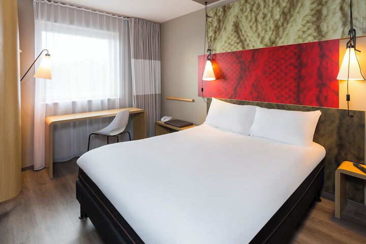Room 20 of 72