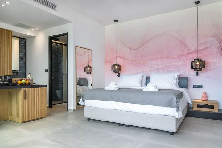 Room 43 of 69