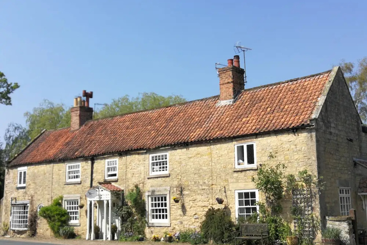 THE COXWOLD