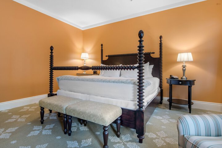 Deluxe Room 1 King Bed (28 of 53)