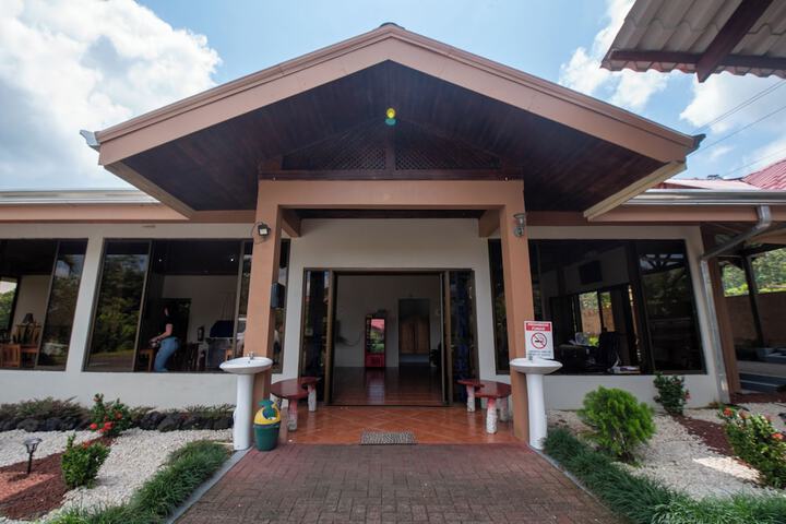 Sueno Dorado Hot Springs Hotel in La Fortuna