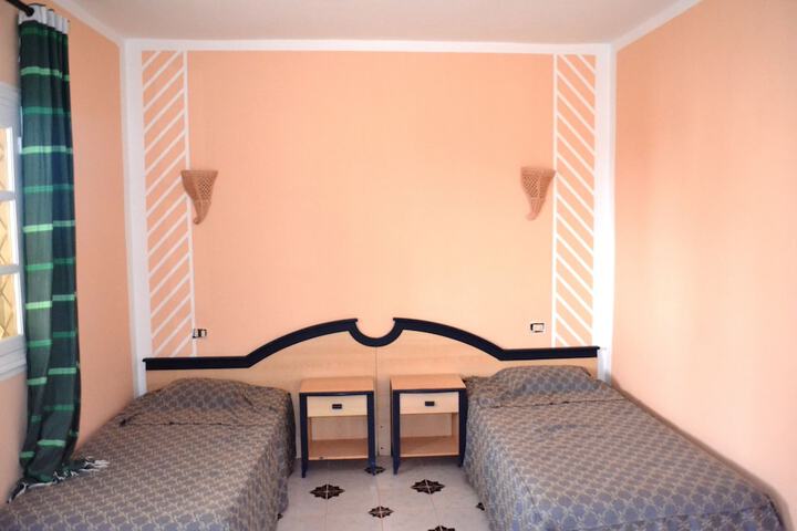 Room 3 of 11